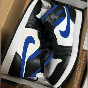 Jordan 1 Mid (PS)